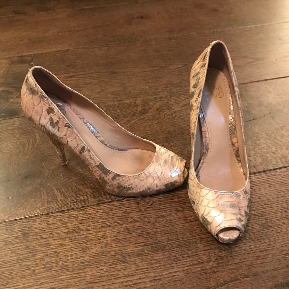 Open toe high heels - Picture 2 of 8